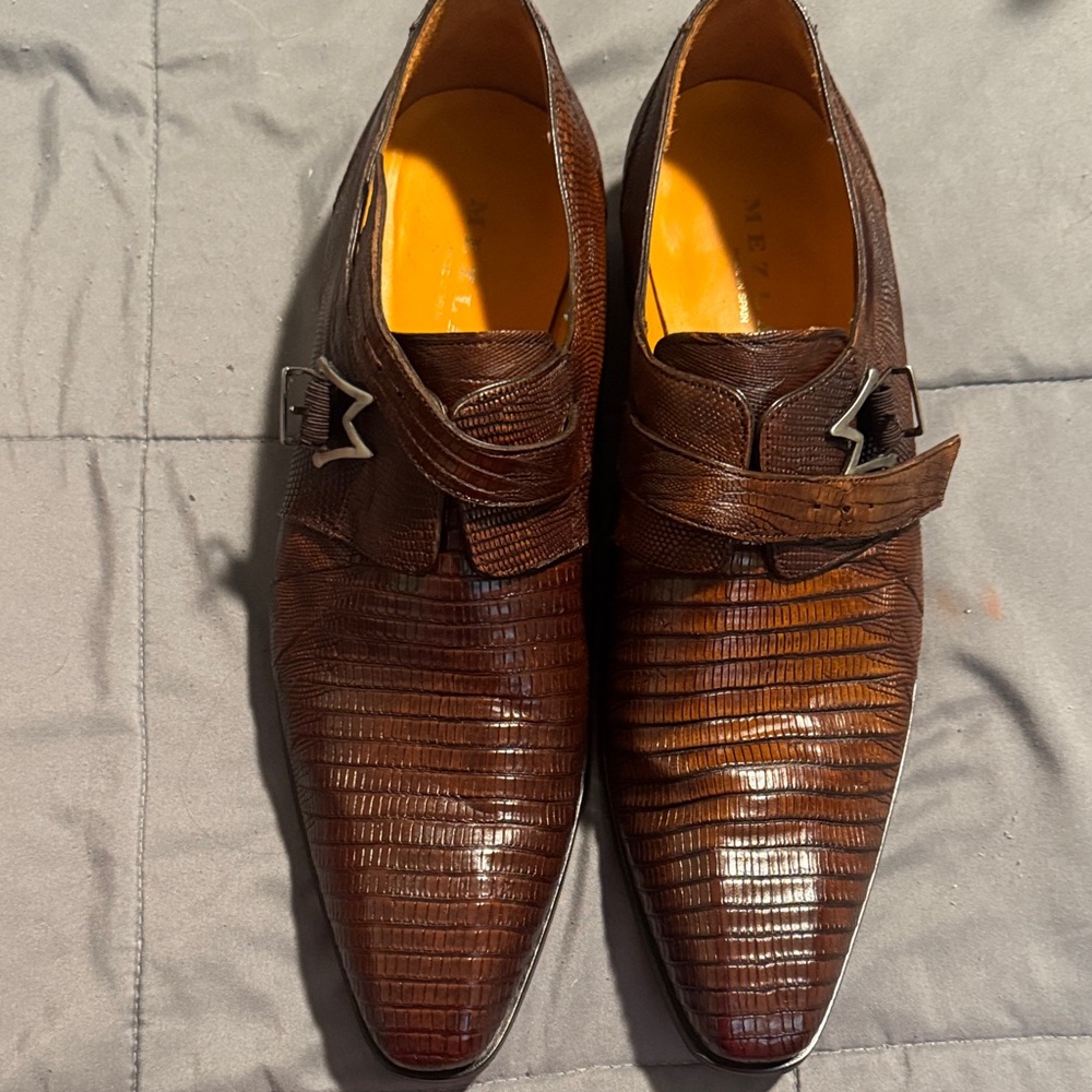 Mezlan Textured Brown Leather Oxfords